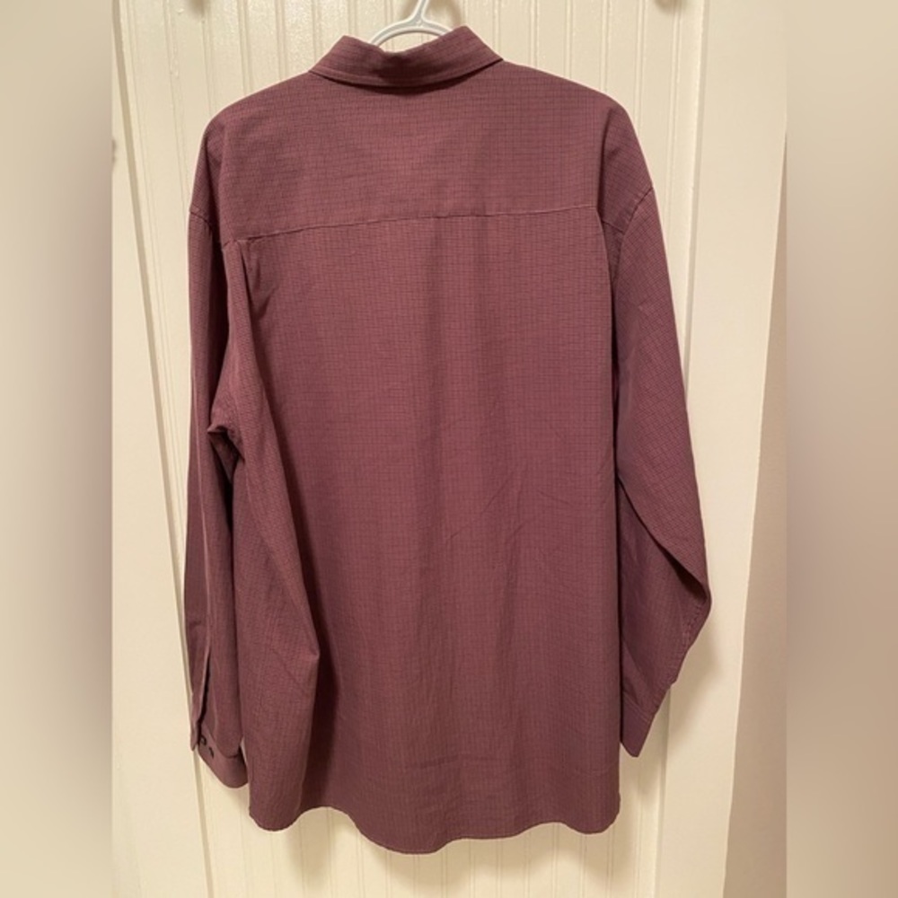 IZOD Mens Burgundy Long Sleeve‎ Shirt Casual Work Plaid Pocket - Picture 2 of 7